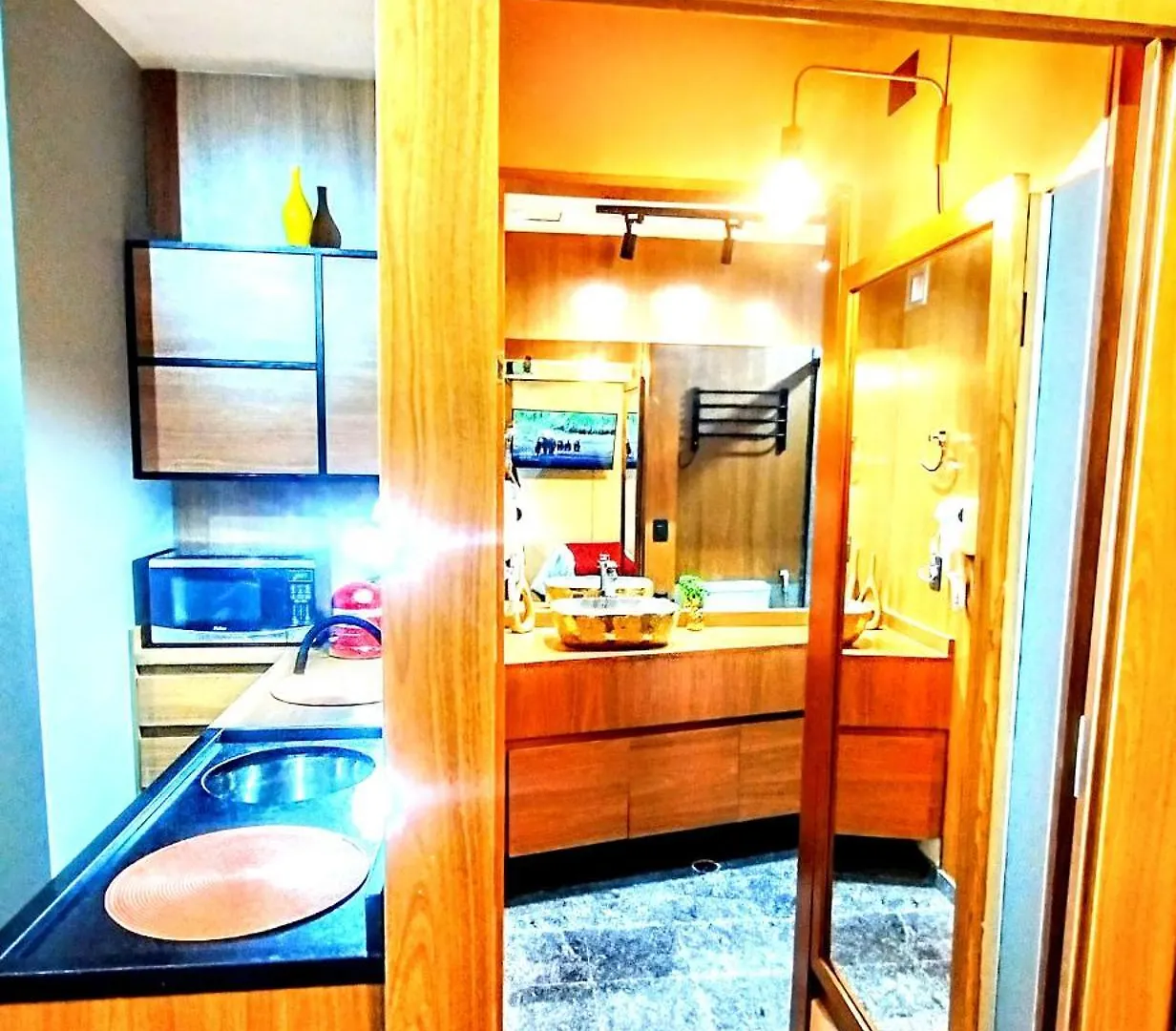 Master Deluxe Studio Varanda - Premium Blue Tree - Av Paulista - Black Edition Spa - By Housenn Sao Paulo Hotel