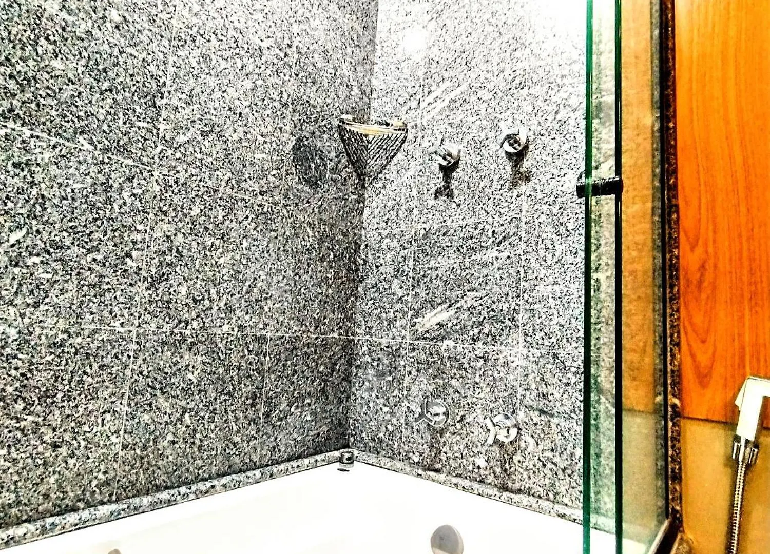 Master Deluxe Studio Varanda - Premium Blue Tree - Av Paulista - Black Edition Spa - By Housenn ساو باولو فندق